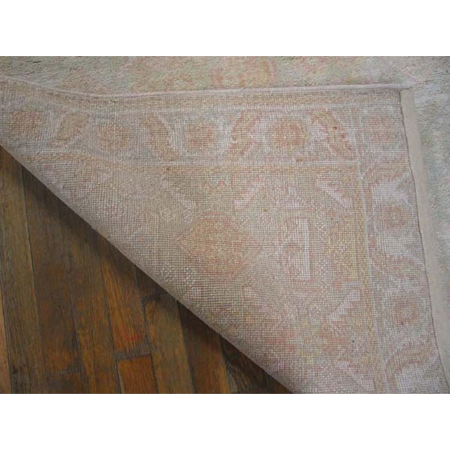 1920s White Cream Geometric Antique Indian Agra Cotton Rug 4'0" X 6'6" Handknotted Carpet For Sale In New York - Image 6 of 6