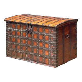 Large Rajasthan Trunk of Iron-Bound Hardwood - British Colonial India 'The Raj' For Sale