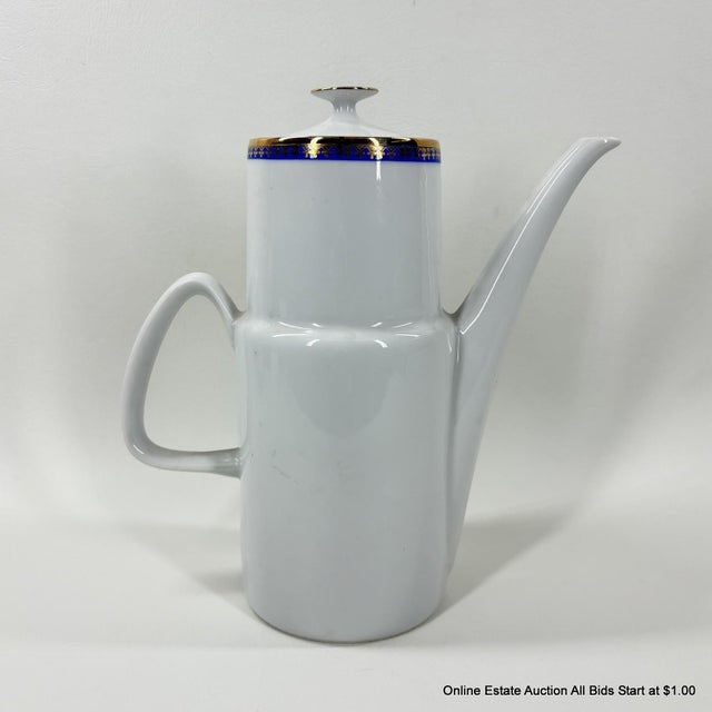 White Vintage Epiag Royal Czechoslovakia Porcelain Coffee Pot Floral Bouquet For Sale - Image 8 of 11