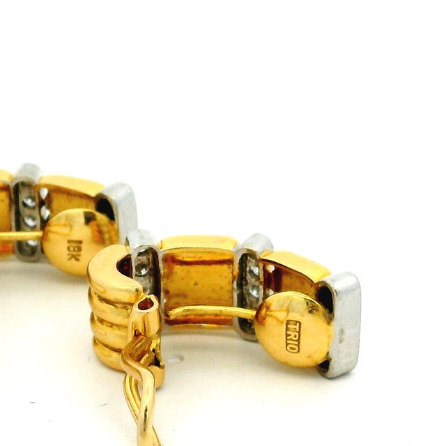 Vintage Italian Trio 18k Gold Diamond Clip Earrings, A Pair For Sale - Image 4 of 10