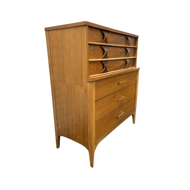 Mid-Century Modern Vintage Mid Century Modern "Perspecta" Highboy 5 Drawer Tall Dresser by Kent Coffey For Sale - Image 3 of 14