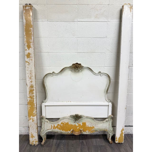 This is an absolutely beautiful vintage French Provincial Rococo style twin size bed by Winnebago Manufacturing Co. of...