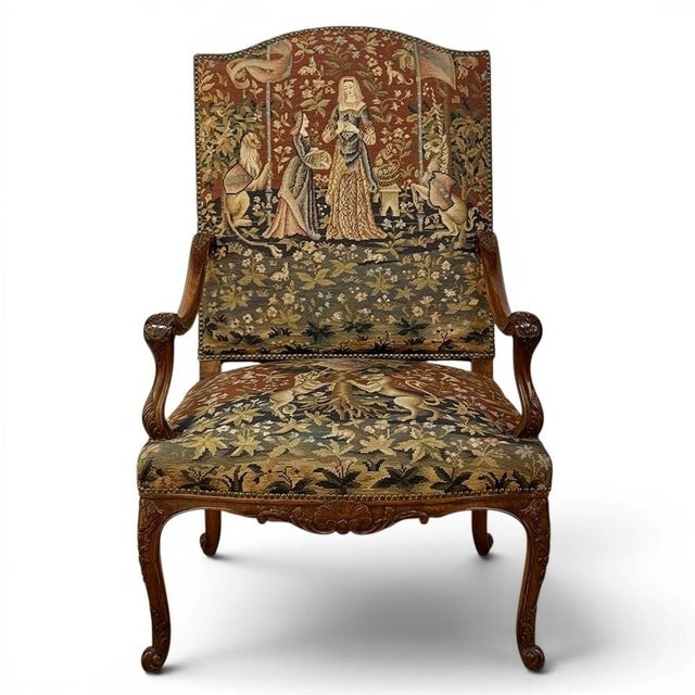 Inspired by the celebrated Renaissance tapestry cycle La Dame à la licorne, preserved at the Musée de Cluny in Paris, this...