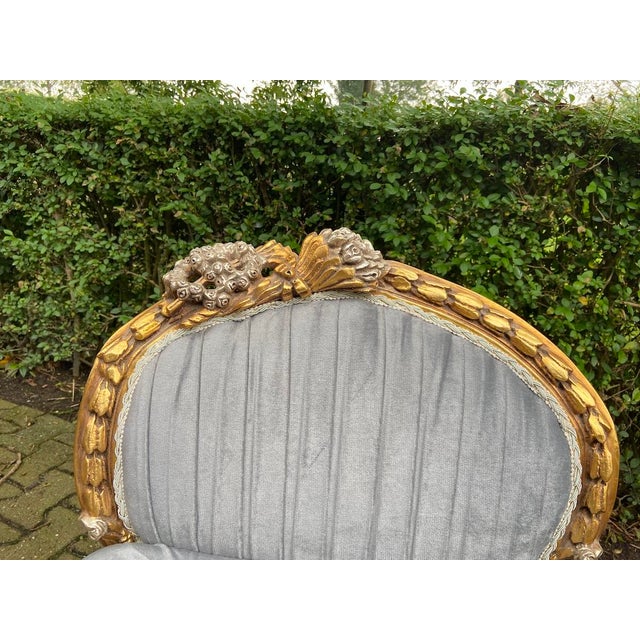 Late 20c French Louis XVI Gray Velvet Gold Settee 1 Pc For Sale - Image 10 of 13