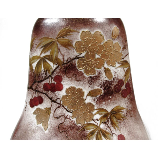 Japanese Vintage Hand-Painted Moriage Style Gourd Vase With Raised Floral Detail For Sale - Image 3 of 14