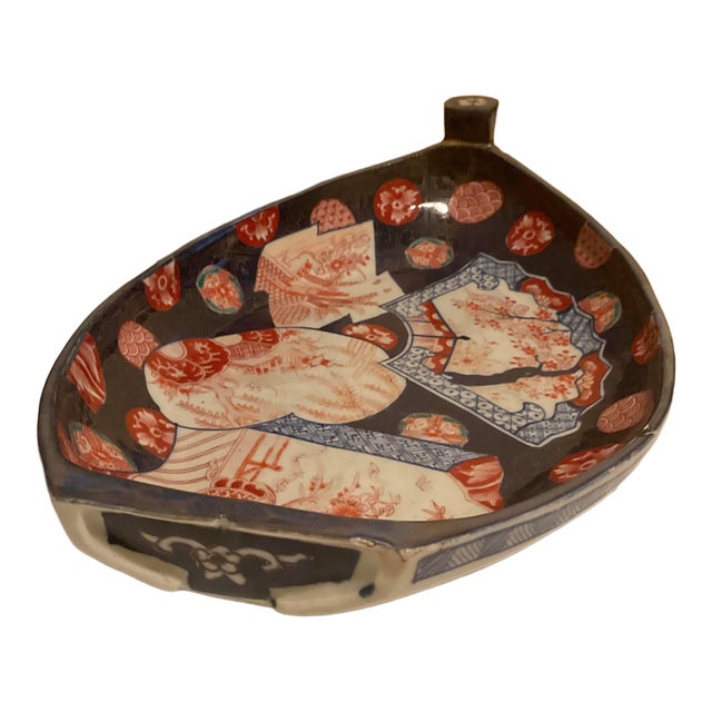 Antique Japanese Imari Porcelain Dish Period: Meiji Era (1868–1912) For Sale
