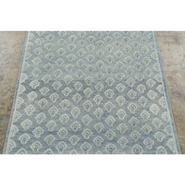 Contemporary Contemporary Block Print Geometric Natural Silk Runner by Rug & Kilim, India For Sale - Image 3 of 8