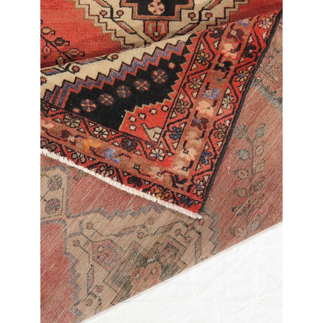 1980s Vintage Hand-Knotted Persian Zanjan Rug 4'7" X 6'6" For Sale - Image 5 of 6