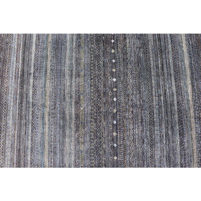 Large Modern Rug in Transitional Design 12'1 X 16'0 For Sale - Image 4 of 12