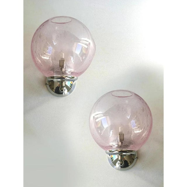 Early 21st Century Sculptural Pink Pulegoso Murano Glass Wall Sconces by Simoeng, Set of 2 For Sale - Image 5 of 9
