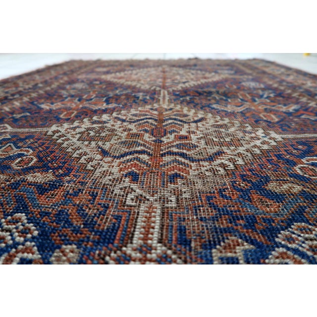 1880s, Antique Persian Khamseh Handmade Rug 3.6' X 4.8' For Sale In New York - Image 6 of 13