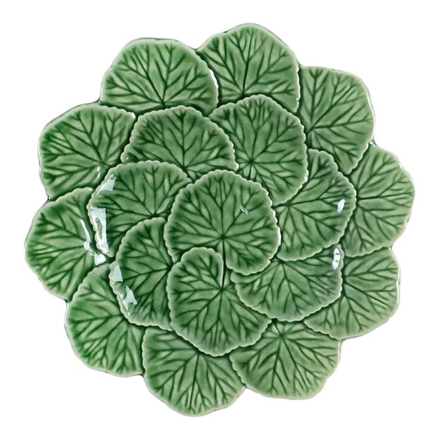 1990s Bordallo Pinheiro Majolica Geranium Leaf Green Plate For Sale