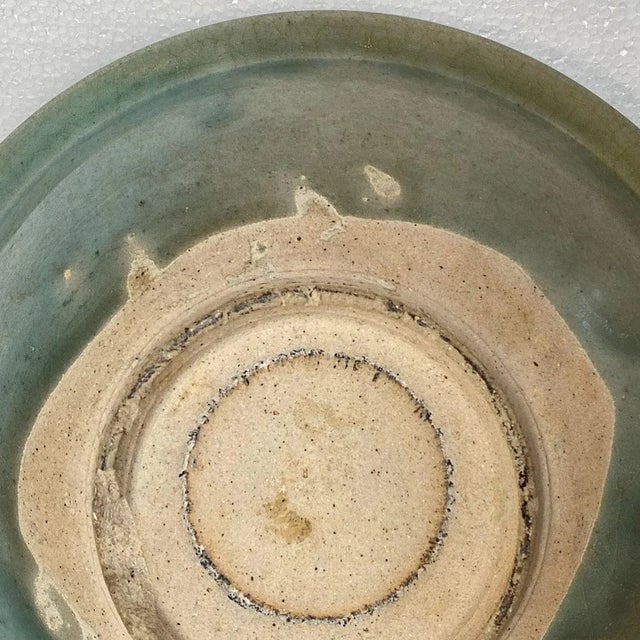 Large Thai Sawankhalok Celadon Stoneware Bowl For Sale - Image 10 of 12