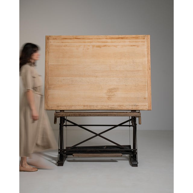 A masterwork of early twentieth-century French industrial design, this architect's drawing table exemplifies the rational...