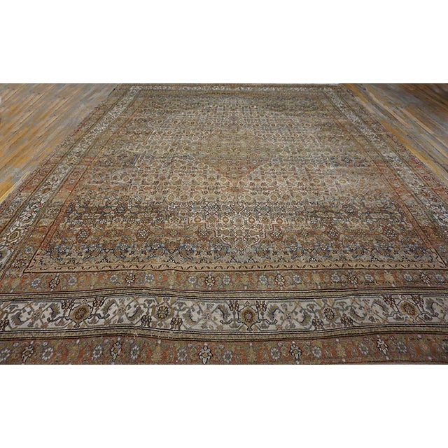 Early 20th Century Persian Bibikabad Carpet ( 11' x 13'9" - 335 x 420 )