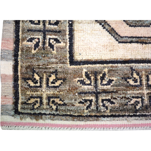 1970s Oushak Hand Knotted Wool Rug, 2'9"x8'8'' For Sale In New York - Image 6 of 6