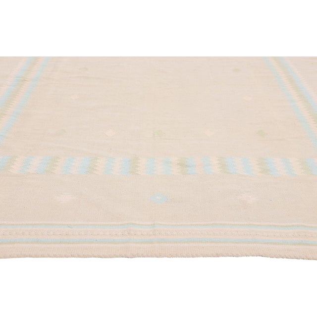 Vintage Indian Dhurrie Rug, 05'10 X 08'10 For Sale - Image 4 of 10