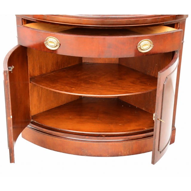 Drexel 1950s Vintage Drexel New Travis Court Bow-Front Corner China Cabinet For Sale - Image 4 of 13