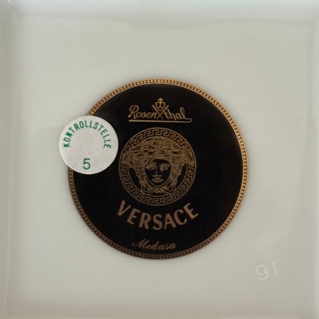 Medusa Square Bowl by Versace for Rosenthal, 1993 For Sale - Image 3 of 7