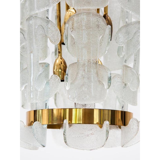 Mid-Century Catena Chandelier in Glass and Brass attributed to J. T. Kalmar for Kalmar, Austria, 1970 For Sale - Image 6 of 11
