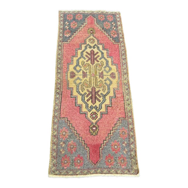 Turkish Yastik Rug 1'8" x 3'10" For Sale