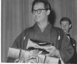 The Japanese Director Hiroshi Inagaki - Original Vintage Photograph - 1957 1957
