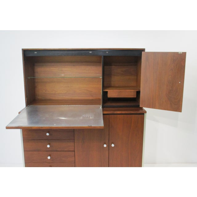 Mid 20th Century Rare Paul McCobb 2pc. Bar by H. Saks and Sons For Sale - Image 5 of 18