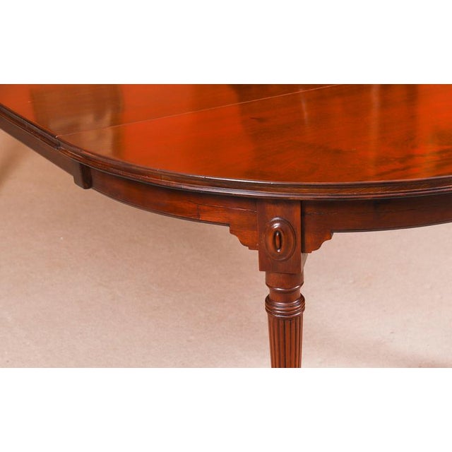 Antique Victorian Extending Dining Table in Flame Mahogany by Selbat, 1800s For Sale - Image 15 of 18