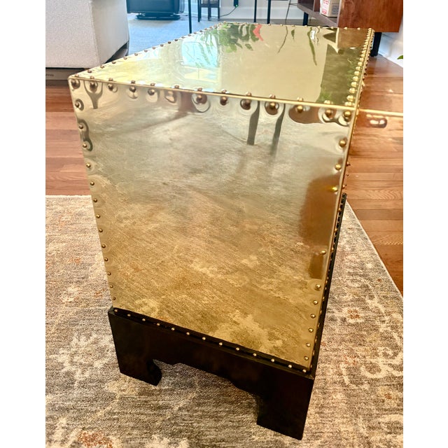 Metal 1970s Hollywood Regency-Chinoisorie Solid Brass Campaign Chest For Sale - Image 7 of 14