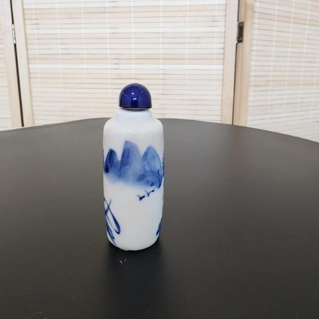 Late 19th Century Chinoiserie Blue & White Porcelain Snuff Bottle Accent For Sale - Image 11 of 14