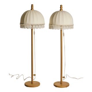 Vintage Lystella Floor Lamps in Pine by Yngve Ekström, 1970s, Set of 2 For Sale
