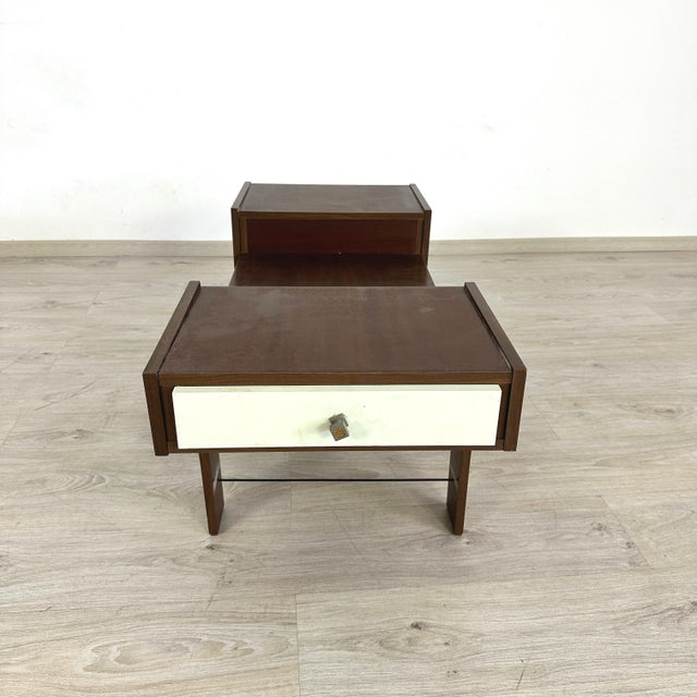 Mid-Century Modern Italian Space Age Side Table For Sale - Image 3 of 8