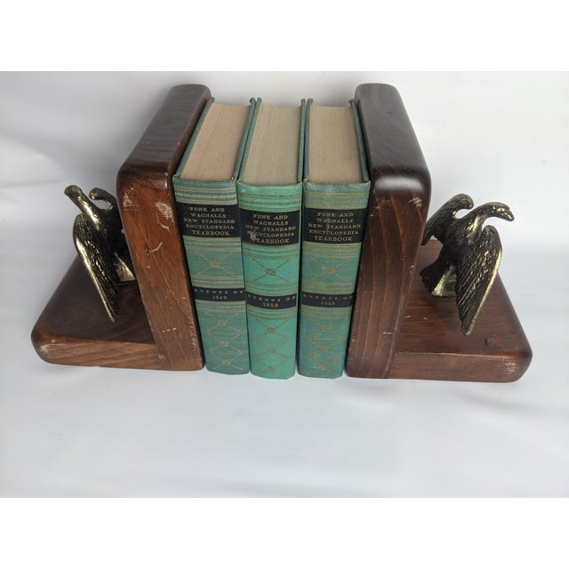 Vintage 1948–1955 Funk & Wagnalls Encyclopedia Yearbooks – Set of 3 Green Books For Sale - Image 10 of 12