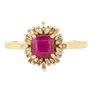 14k Gold Vintage Square Ruby & Diamond Ballerina Halo Ring Size 7 For Sale