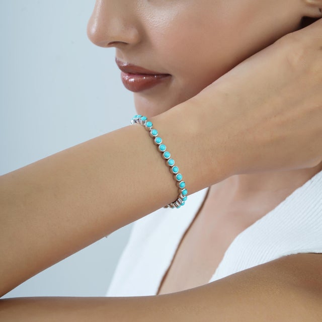 Classic 5.07 Ct Bezel-Set Round Natural Turquoise Tennis Bracelet in 925 Silver For Sale - Image 6 of 14