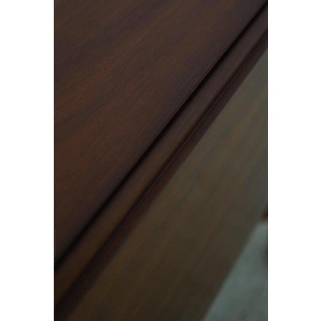 Henkel Harris Cherry Drop Side Pembroke Table For Sale - Image 14 of 18