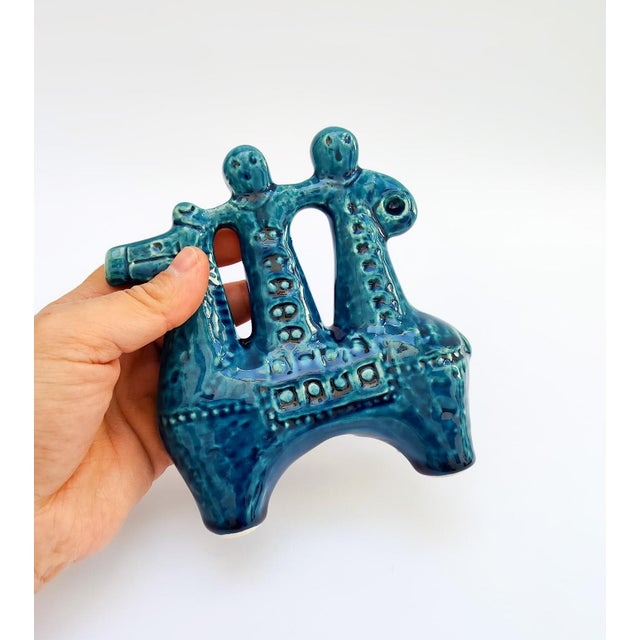 Ceramic Rimini Blu Ceramic Sculpture of Horse and Riders by Aldo Londi for Bitossi, 1970s For Sale - Image 7 of 9