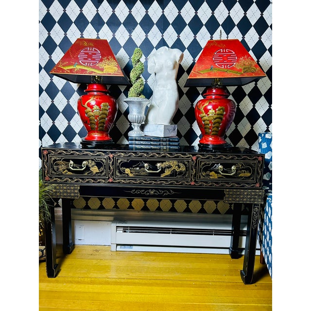 Red 1980s Chinoiserie Red Lacquer Table Lamps Pair Large Chinese With Pagoda Shades For Sale - Image 8 of 10