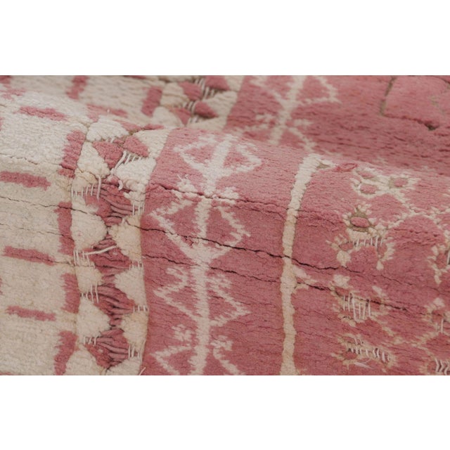 Antique Agra Rug in Pink, White and Gold With Geometric Patterns - Rug & Kilim For Sale In New York - Image 6 of 7