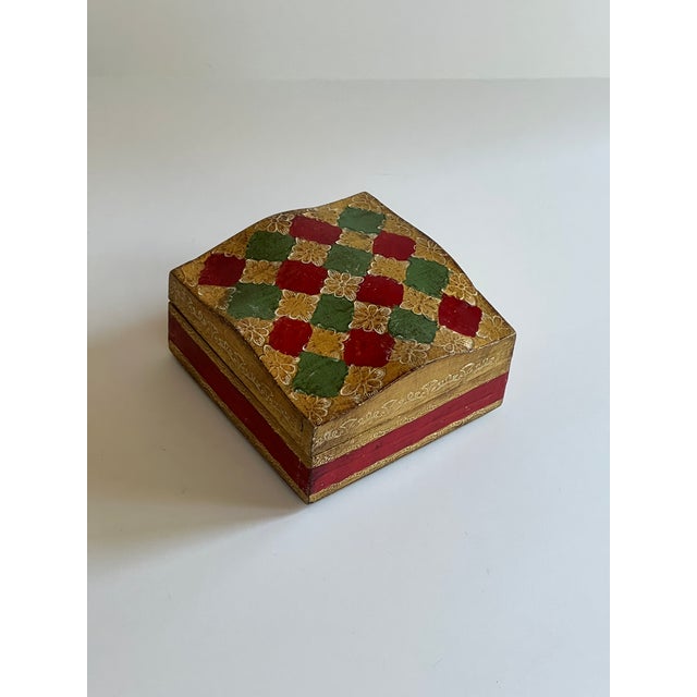 Italian Florentine Green Red and Gold Hinged Lid Trinket Box For Sale - Image 4 of 4