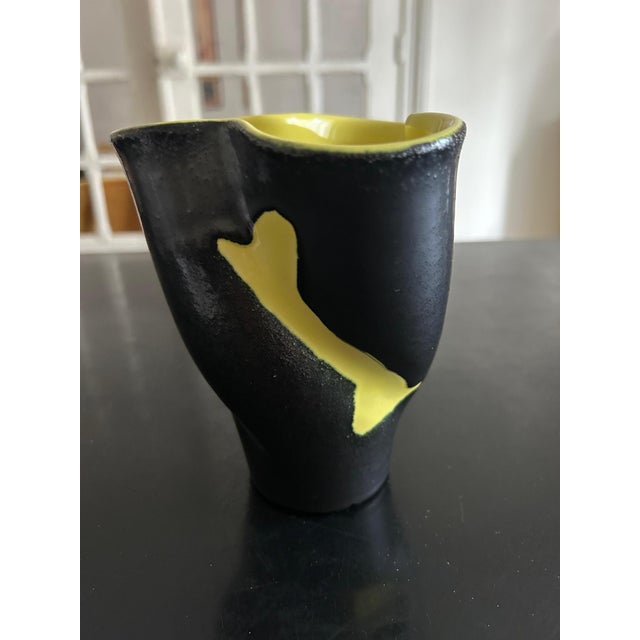 Ceramic vase from the 1950s produced by Elchinger. I have official proof of authenticity such as vintage catalogs,...