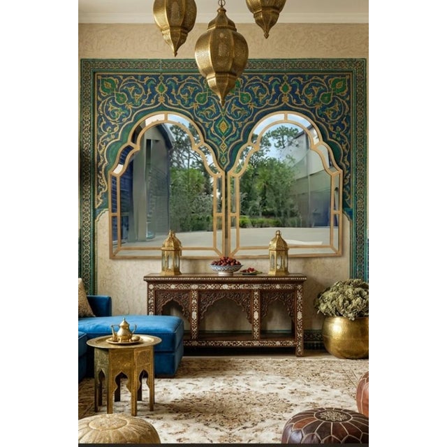Monumental Hammered Gold Arched Moorish Pagoda Carvers Guild Style Hollywood Regency Wall Mirrors- A Pair For Sale - Image 12 of 12
