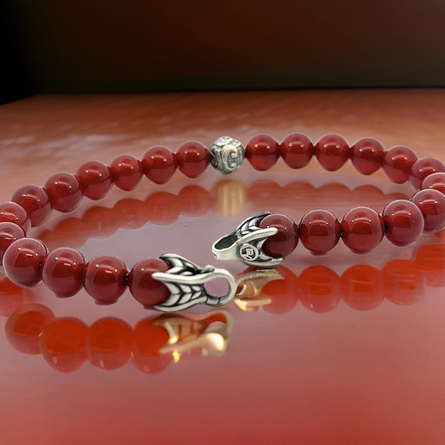 David Yurman 1990s David Yurman Carnelian Carved Prayer Beads Bracelet 8.5" Silver Estate For Sale - Image 4 of 11