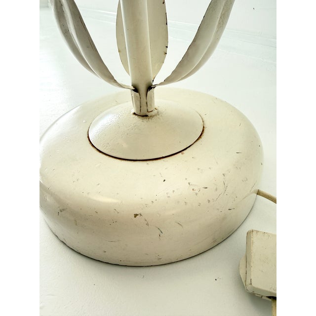 Italian Enamel White Leaf Tole Floor Lamp by Sergio Terzani, 1970s For Sale - Image 10 of 18