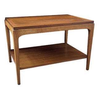 1960s Lane "Rhythm" Walnut and Pecan Side Table, Style 997-05 For Sale
