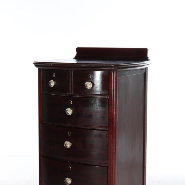 1920s 1920s Rj Horner Mahogany 6 Drawer Lingerie Chest With Graduated Drawers, Attributed For Sale - Image 5 of 8