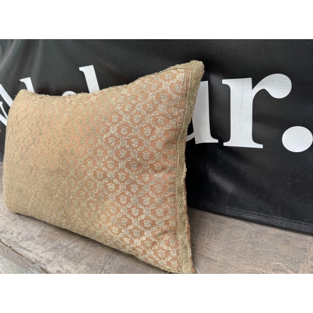 18th Century French Silk & Metallic Pillow For Sale - Image 4 of 6