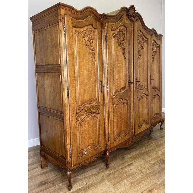 Vintage French Louis XVI Style Carved Oak 4-Door Wardrobe For Sale - Image 3 of 13