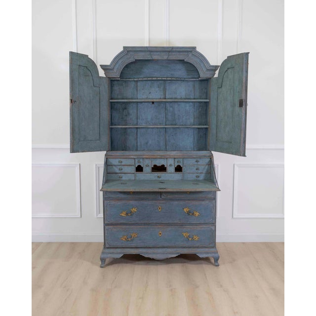 17th Century Blue Scandinavian Bureau with Original Hardware For Sale - Image 4 of 11