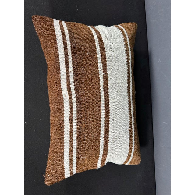 Turkish Hemp Pillow Cushion Natural Beige Brown Pillow Cushion Cover 16" x 24" For Sale - Image 4 of 4